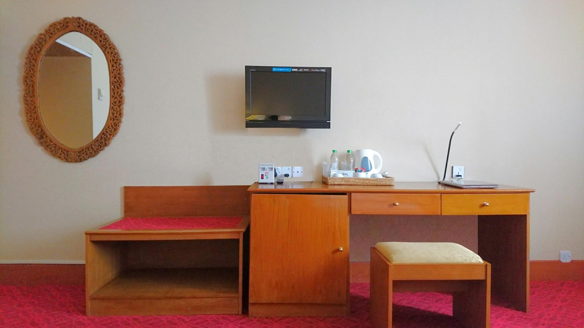 Central Hotel